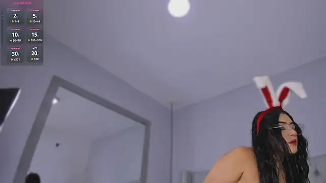 Snapshot of Luna__Velvett_ chatting on 07-18-26, 11:58 Luna Velvett online show from 07-18-26, 11:58