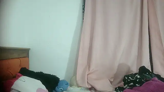 Snapshot of lapelichurca chatting on 07-01-26, 07:54 lapelichurca online show from 07-01-26, 07:54