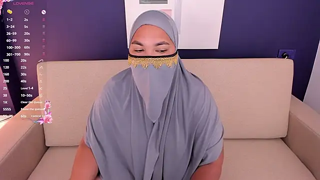 kitana habib online show from 06-11-26, 02:26