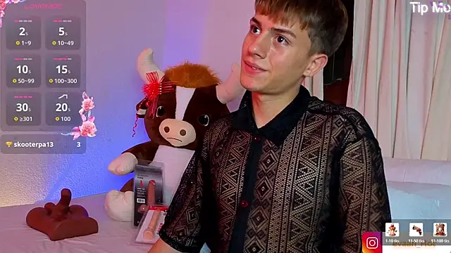 Evaan Hot online show from 06-25-26, 05:45