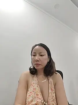 Snapshot of Fanritar chatting on 06-30-26, 01:06 Fanritar online show from 06-30-26, 01:06