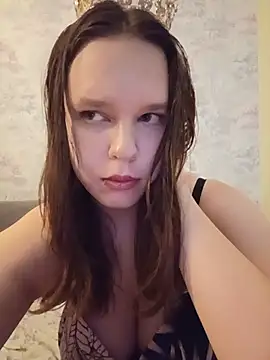 Snapshot of Sara_liss chatting on 07-15-26, 10:20 Sara liss online show from 07-15-26, 10:20