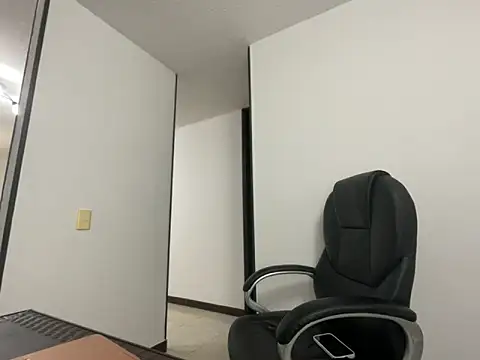 aliisonparker26 online show from 06-11-26, 12:54