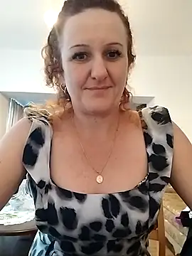 Snapshot of KarinaFlower99 chatting on 06-24-26, 06:18 KarinaFlower99 online show from 06-24-26, 06:18