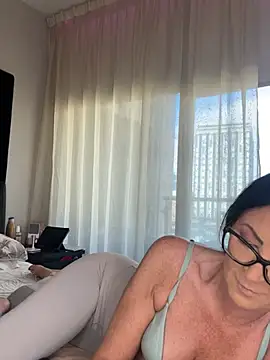 Snapshot of Dani_Dainty chatting on 07-07-26, 04:44 Dani Dainty online show from 07-07-26, 04:44