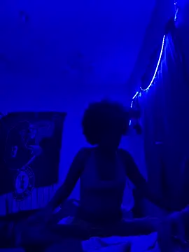 XxtryFire online show from 06-17-26, 04:15