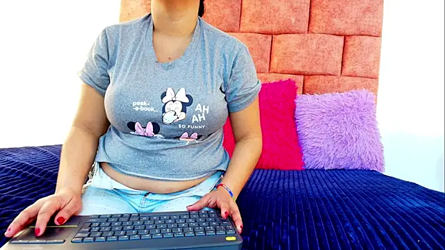 Isabella nastyy online show from 07-13-26, 01:58