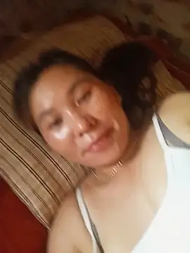 Snapshot of Chery99X chatting on 06-25-26, 12:21 Chery99X online show from 06-25-26, 12:21