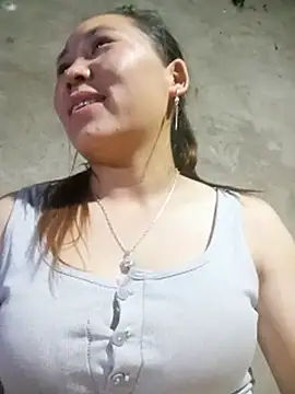 Snapshot of Chery99X chatting on 06-27-26, 12:22 Chery99X online show from 06-27-26, 12:22