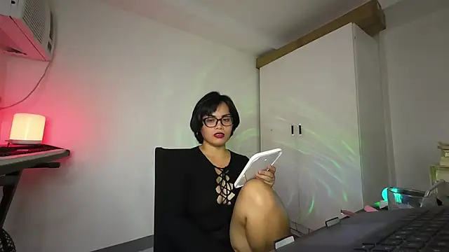 MysticMara online show from 06-14-26, 12:07