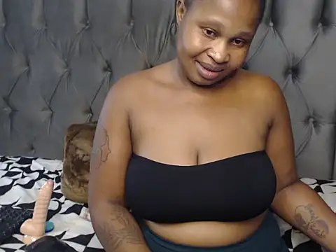 Loyal Alisha online show from 06-26-26, 05:23