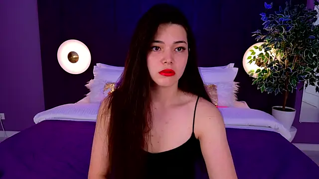 Snapshot of MaddieMeyer chatting on 07-22-26, 03:31 MaddieMeyer online show from 07-22-26, 03:31