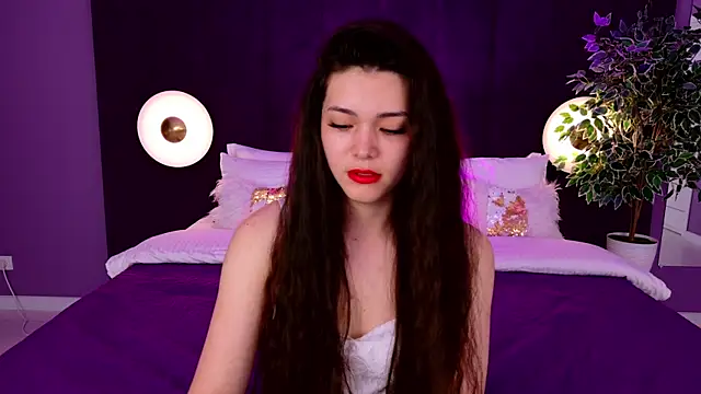 Snapshot of MaddieMeyer chatting on 07-23-26, 03:37 MaddieMeyer online show from 07-23-26, 03:37