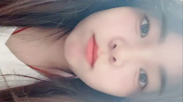Snapshot of hellokiki99 chatting on 06-12-26, 05:17 hellokiki99 online show from 06-12-26, 05:17