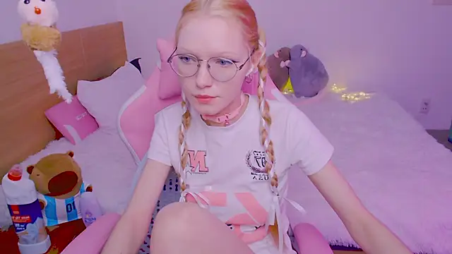 blush online show from 07-09-26, 10:41