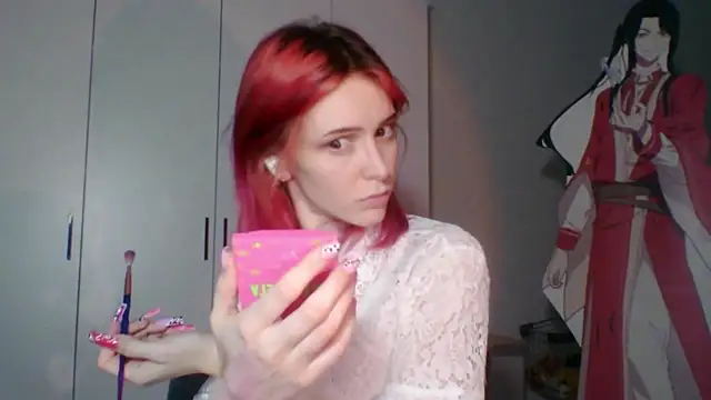 Snapshot of KayleneWesterberg chatting on 06-16-26, 03:14 KayleneWesterberg online show from 06-16-26, 03:14