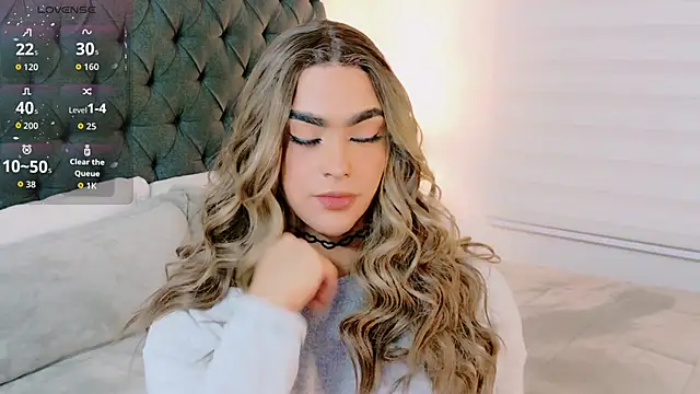 Snapshot of Scarlethvhonparker chatting on 09-22-25, 12:01 Scarlethvhonparker online show from 09-22-25, 12:01