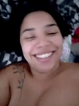 Snapshot of casalsafadopernabuco chatting on 07-15-26, 04:23 casalsafadopernabuco online show from 07-15-26, 04:23
