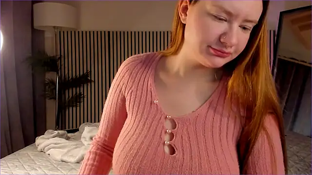 Snapshot of SonyaBabyn chatting on 02-11-26, 02:11 SonyaBabyn online show from 02-11-26, 02:11