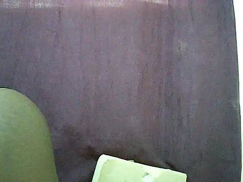 Snapshot of Queen_idd chatting on 07-26-26, 08:32 Queen idd online show from 07-26-26, 08:32