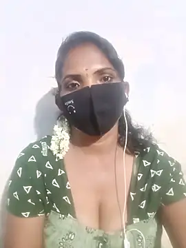 akshaya4311 online show from 06-17-26, 04:41