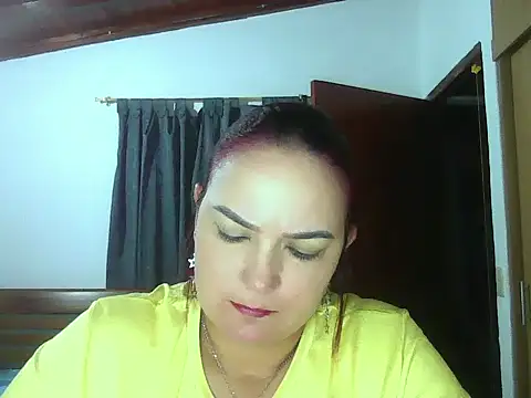 Snapshot of Ariel_691 chatting on 06-14-26, 11:51 Ariel 691 online show from 06-14-26, 11:51