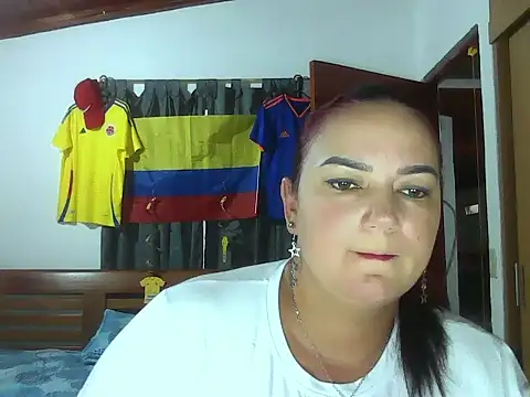 Snapshot of Ariel_691 chatting on 06-26-26, 10:03 Ariel 691 online show from 06-26-26, 10:03