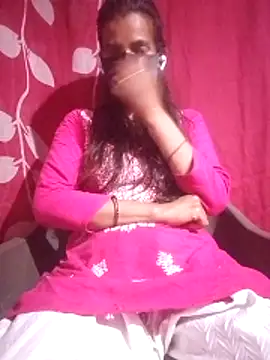 Desi madamm online show from 06-20-26, 10:07