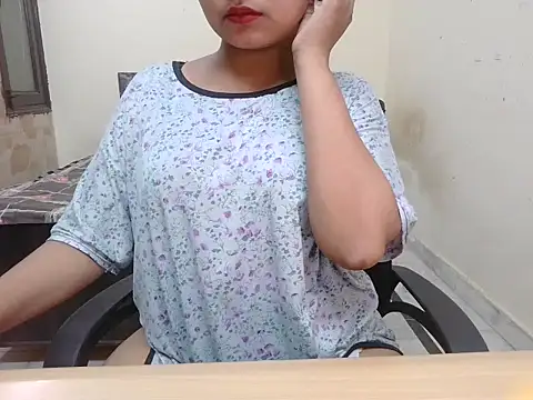 Snapshot of Bold-Divya1 chatting on 07-09-26, 07:51 Bold-Divya1 online show from 07-09-26, 07:51