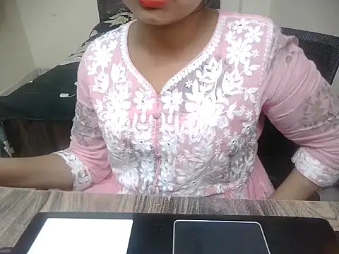 Snapshot of Bold-Divya1 chatting on 07-28-26, 12:59 Bold-Divya1 online show from 07-28-26, 12:59