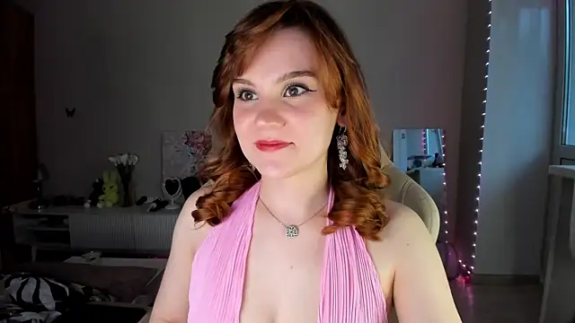 Snapshot of amelia_braun chatting on 06-26-26, 01:43 amelia braun online show from 06-26-26, 01:43