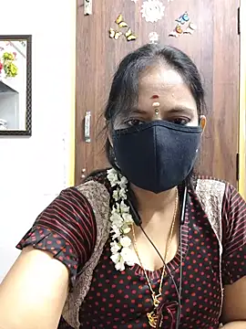 Snapshot of Tamil_white_beauty chatting on 07-19-26, 02:54 Tamil white beauty online show from 07-19-26, 02:54