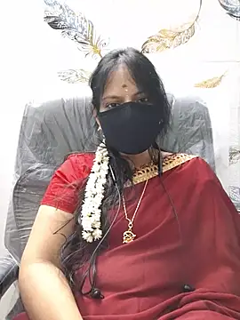 Snapshot of Tamil_white_beauty chatting on 07-28-26, 06:20 Tamil white beauty online show from 07-28-26, 06:20