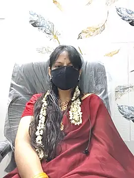 Snapshot of Tamil_white_beauty chatting on 07-28-26, 09:03 Tamil white beauty online show from 07-28-26, 09:03