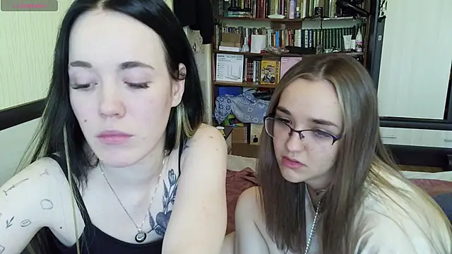 Mia Ellis online show from 07-02-26, 10:21