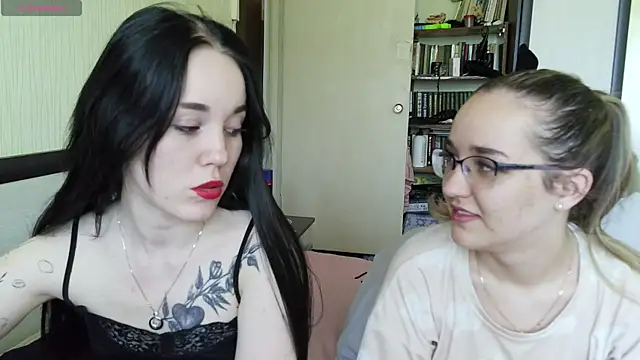 Mia Ellis online show from 07-13-26, 10:07
