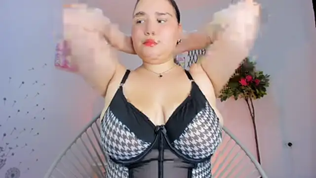 Snapshot of _bianca_busty chatting on 06-25-26, 08:46 bianca busty online show from 06-25-26, 08:46