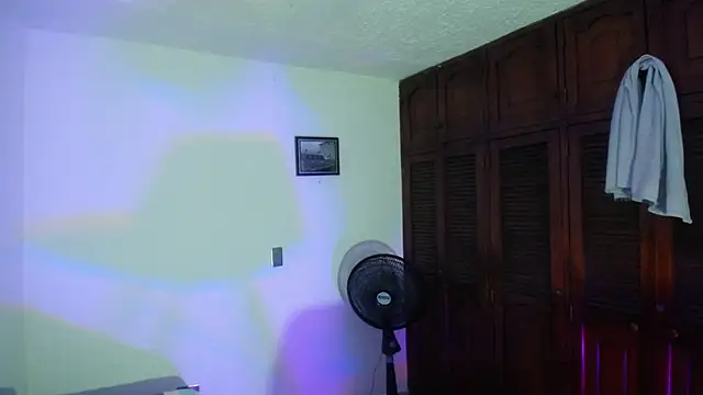 Snapshot of sweety_milk_ chatting on 07-30-26, 08:52 sweety milk online show from 07-30-26, 08:52