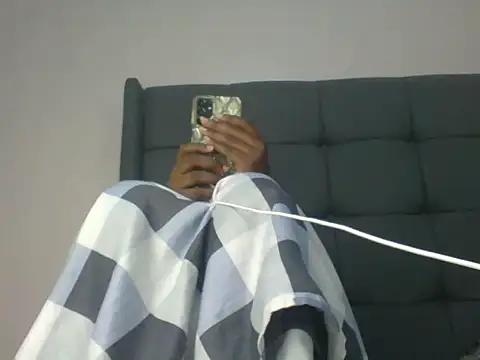 Black prettty online show from 07-12-26, 07:32