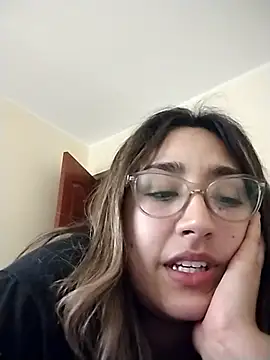 Snapshot of MimiXFT chatting on 06-14-26, 06:48 MimiXFT online show from 06-14-26, 06:48