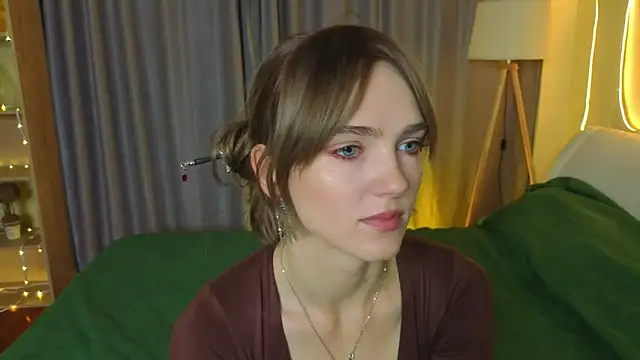 Snapshot of MarielRoloson chatting on 07-06-26, 07:16 MarielRoloson online show from 07-06-26, 07:16
