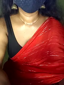Snapshot of chitrasex1 chatting on 06-26-26, 11:31 chitrasex1 online show from 06-26-26, 11:31