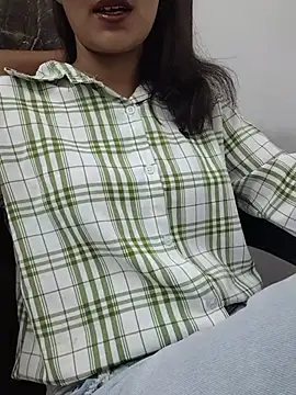 Ritika jha01 online show from 07-05-26, 04:19