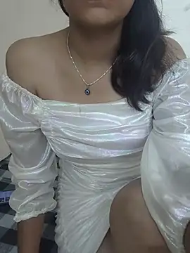Ritika jha01 online show from 07-14-26, 11:05