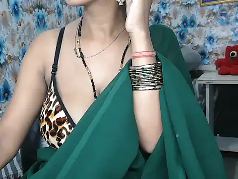 NottyMomo online show from 07-31-26, 03:33