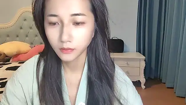 Snapshot of Qianqian-666 chatting on 06-24-26, 08:57 Qianqian-666 online show from 06-24-26, 08:57