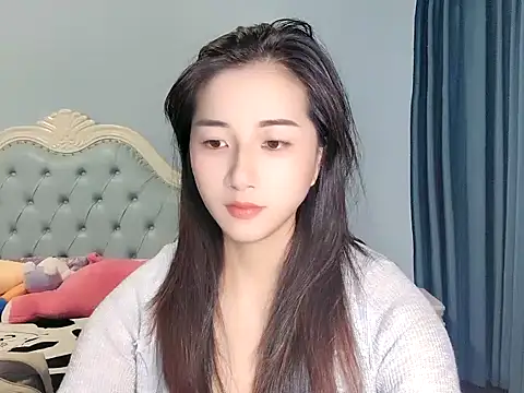 Snapshot of Qianqian-666 chatting on 06-27-26, 11:37 Qianqian-666 online show from 06-27-26, 11:37