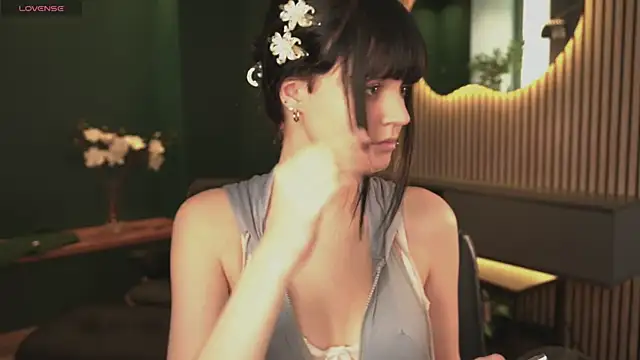 Michelle Rain online show from 07-15-26, 01:49