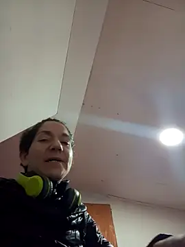Nuevaordenjoana online show from 06-28-26, 01:17