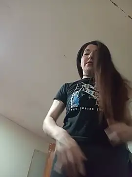 Nuevaordenjoana online show from 07-18-26, 12:53
